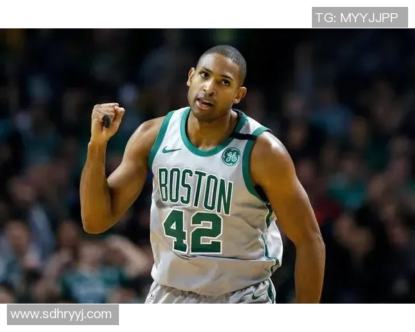 沈煜分析凯尔特人阵容的灵活性与战术适应能力