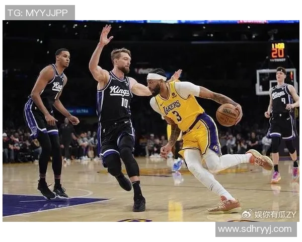 史蒂芬A史密斯批国王队被里夫斯51分击溃