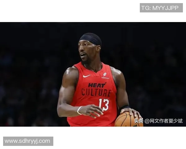 维金斯17+6手刃旧主，热巴全能鲍威尔14中10，热火力克残阵勇士